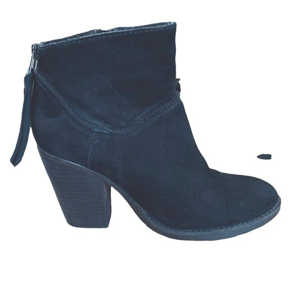 Steve Madden Radioon black suede leather ankle booties Rubber soles size 6 - Picture 1 of 8